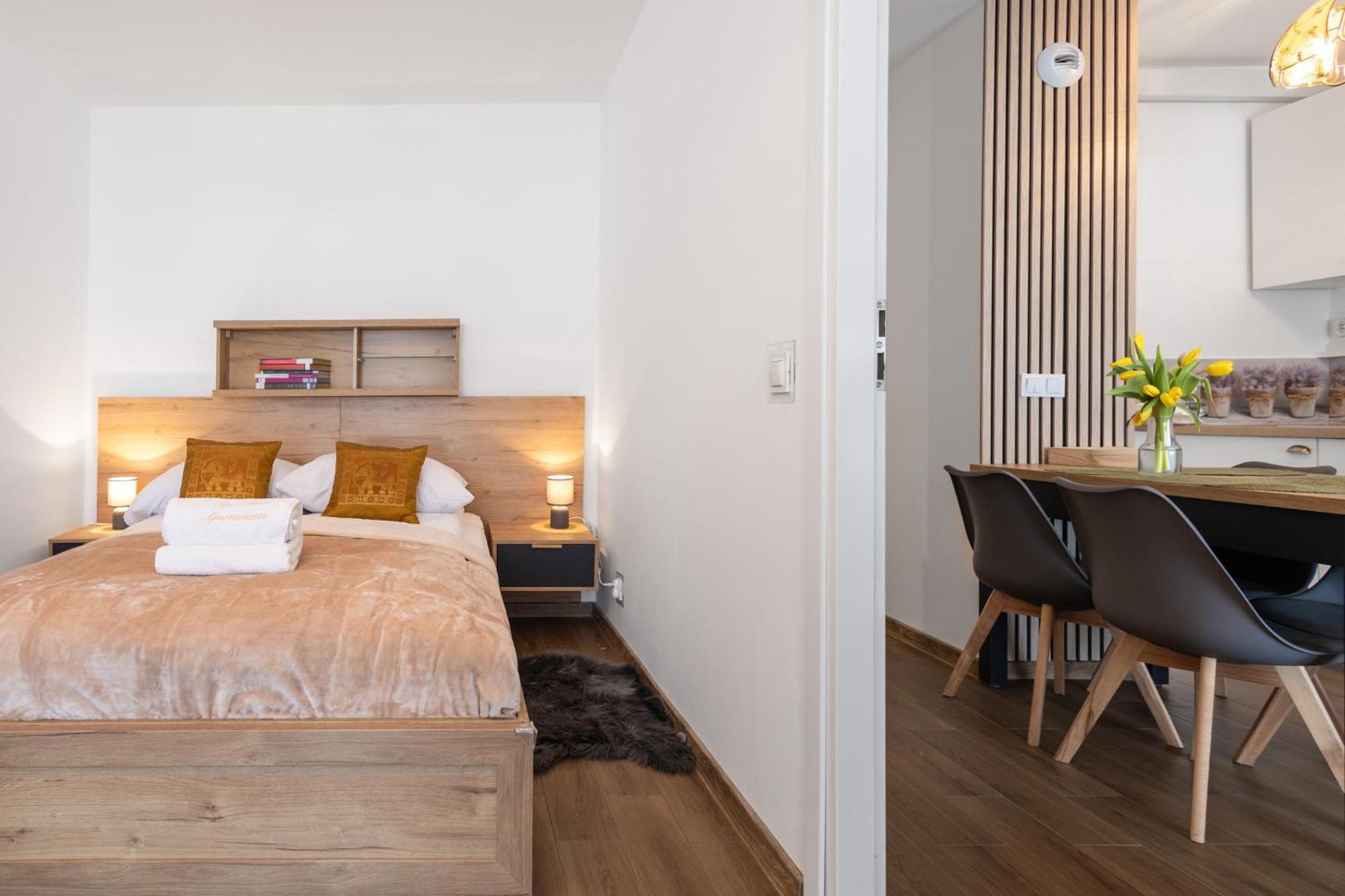 Cicha - Bezplatny Parking Apartment